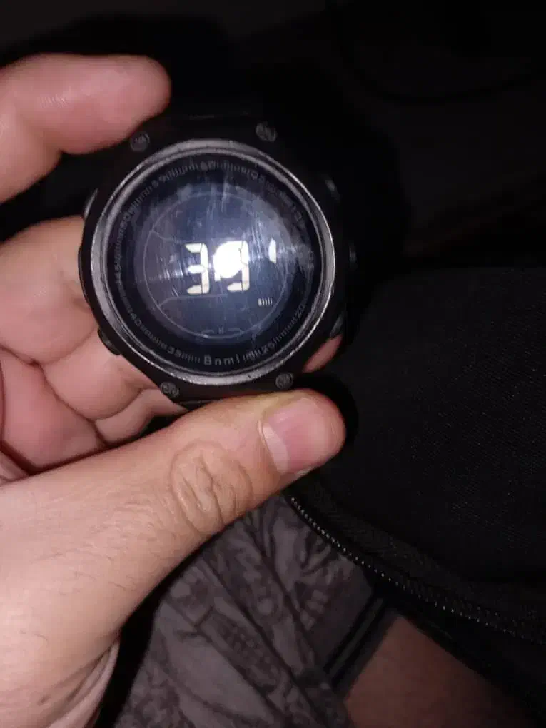 یک عدد ساعت ضد آب واسه فروش این شماره تماس|ساعت|اهواز, بهارستان|دیوار