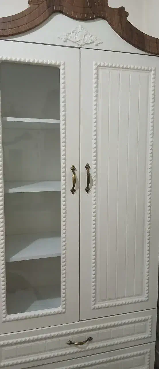 کمد دو درب تاجدار|جاکفشی، کمد، دراور|تهران, مشیریه|دیوار