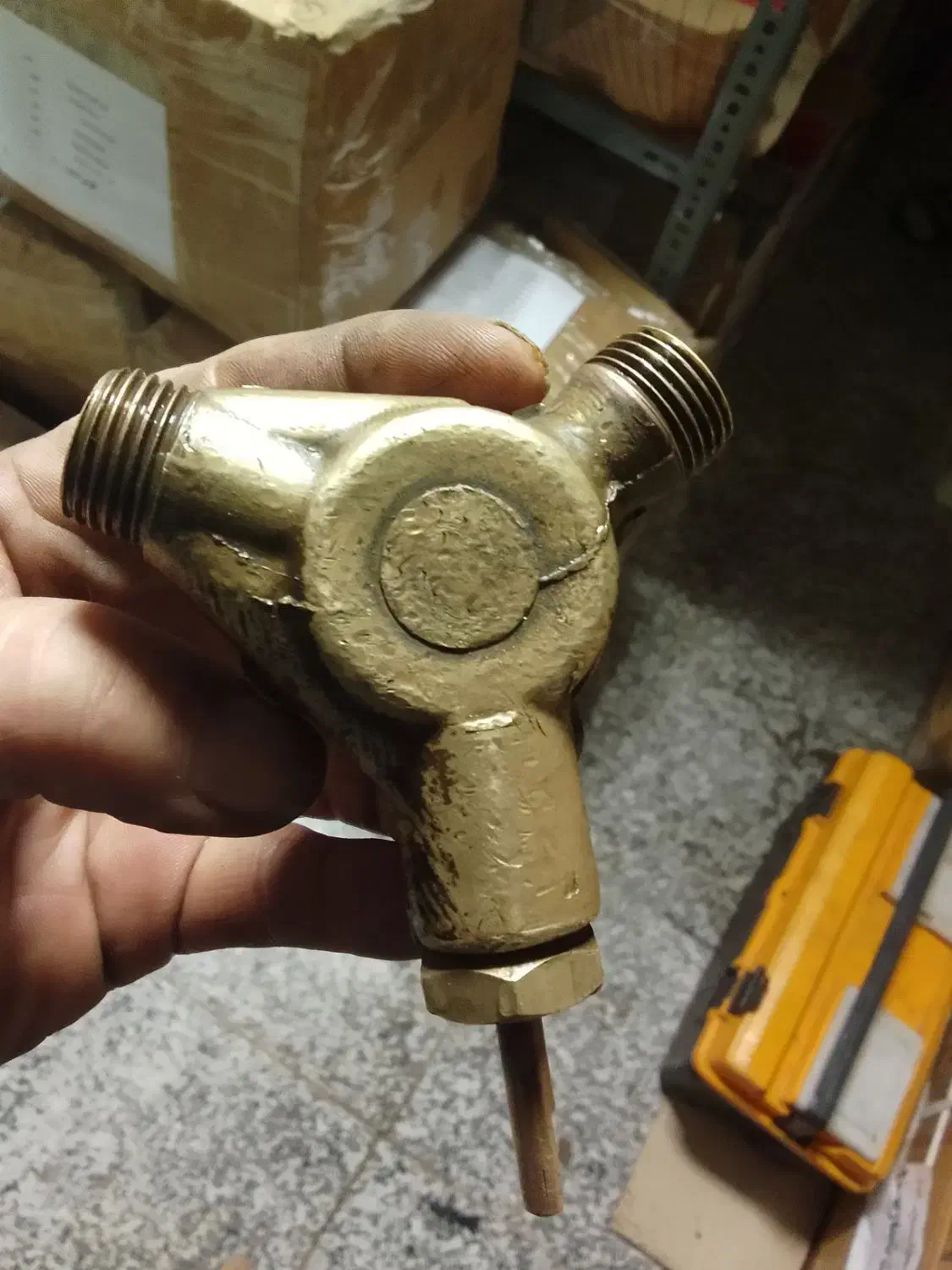 لوله کشی وتاسیسات ساختمان|خدمات پیشه و مهارت|پرند, فاز ۶|دیوار