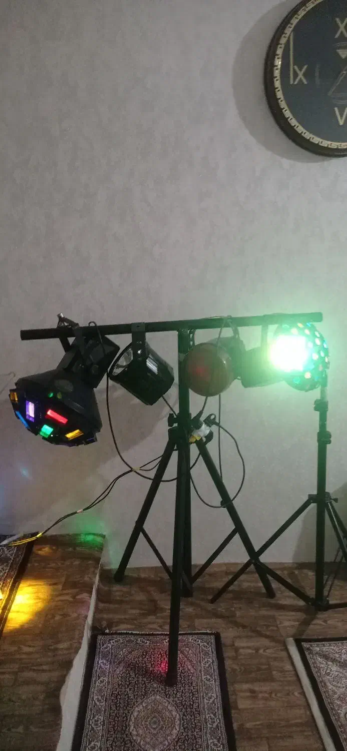 رقص نور|ریسه و چراغ تزئینی|اردبیل, |دیوار