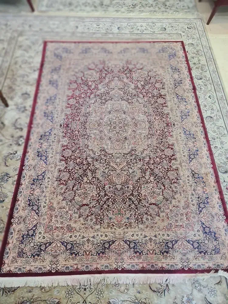 سه فرش نیمه ابریشم|فرش|ساری, |دیوار