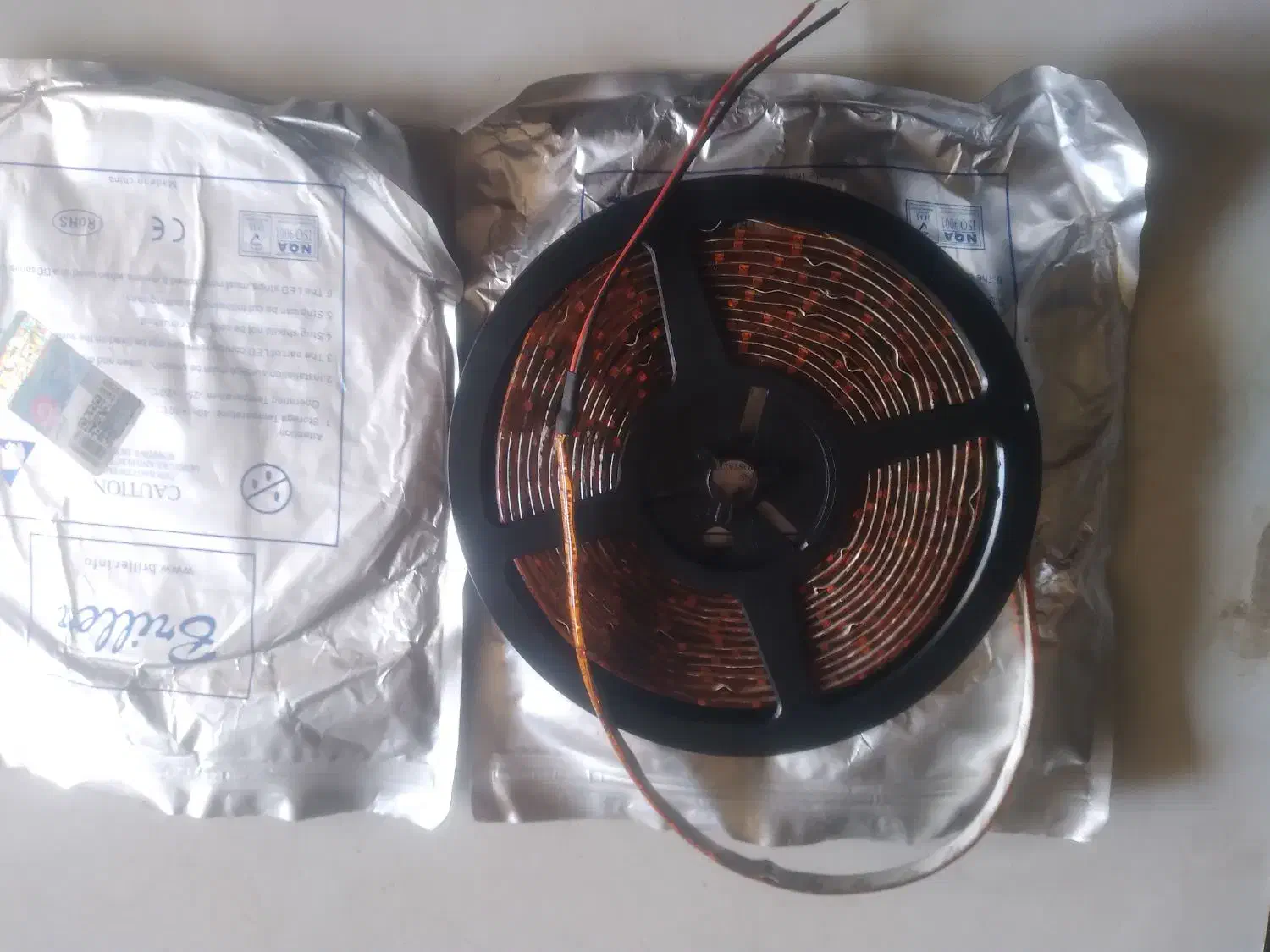 دوعدد ریسه پنج متری زرد رنگ.|ریسه و چراغ تزئینی|اردبیل, |دیوار