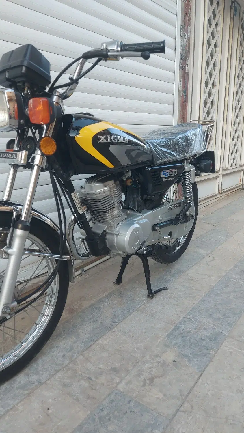 زیگما۱۲۵مدل۱۳۹۰|موتورسیکلت|قم, قلعه کامکار|دیوار