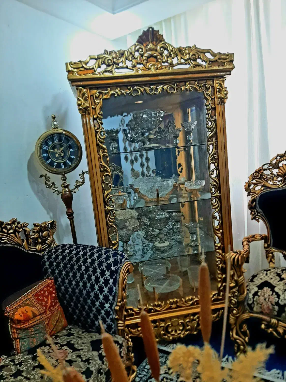 بوفه با میز بار در حد نو|بوفه، ویترین، کنسول|یاسوج, |دیوار