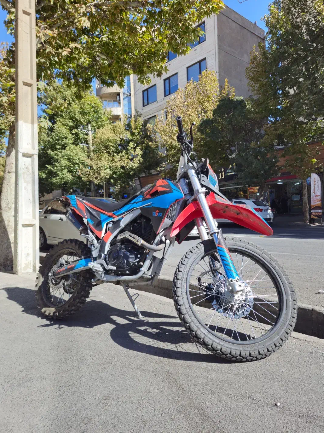 موتور تریل دلتا ۱۴۰۲|موتورسیکلت|بروجرد, |دیوار