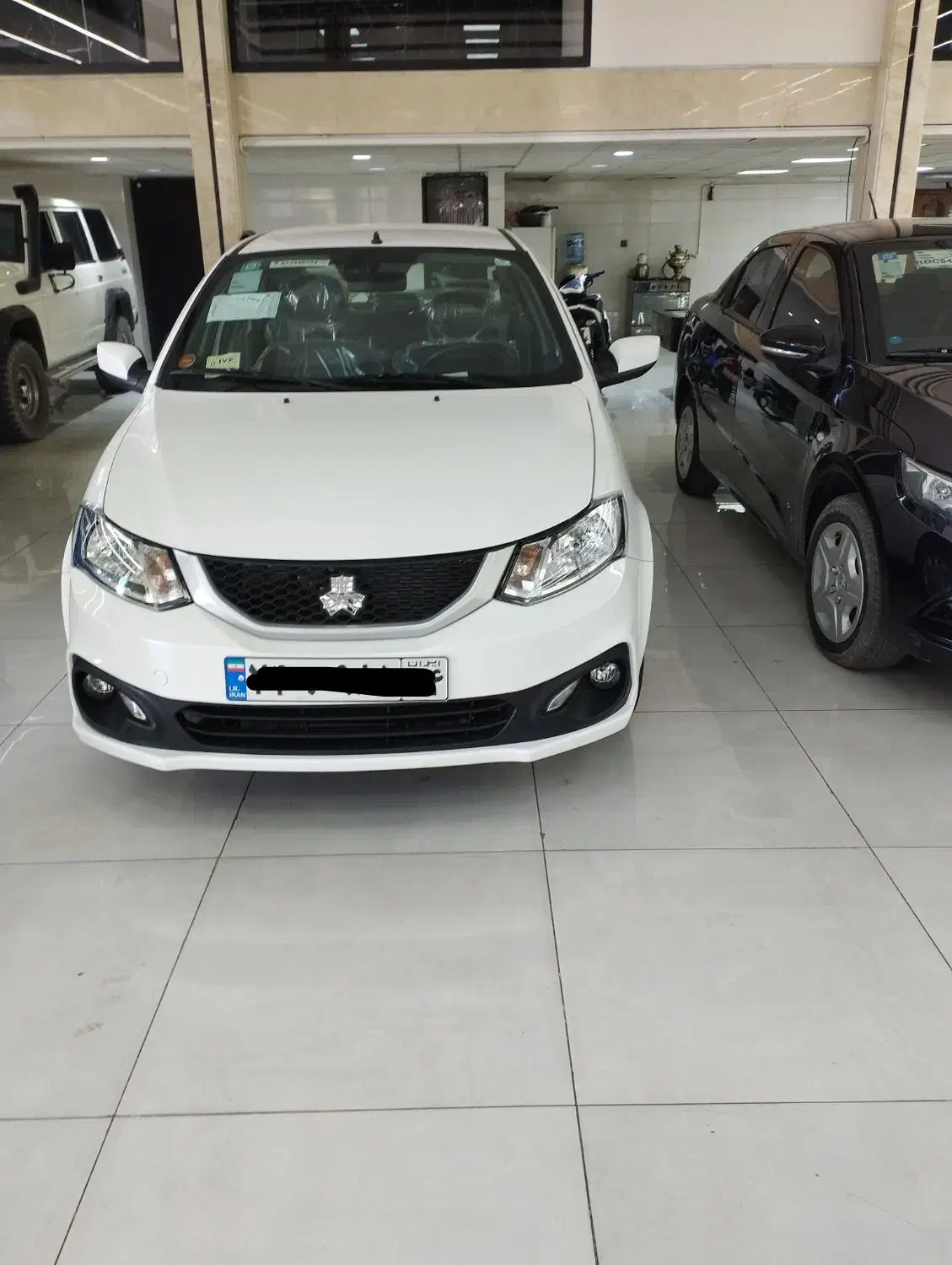 ساینا مدل ۴۰۴ بصورت نقدواقساط|خودرو سواری و وانت|یزد, |دیوار