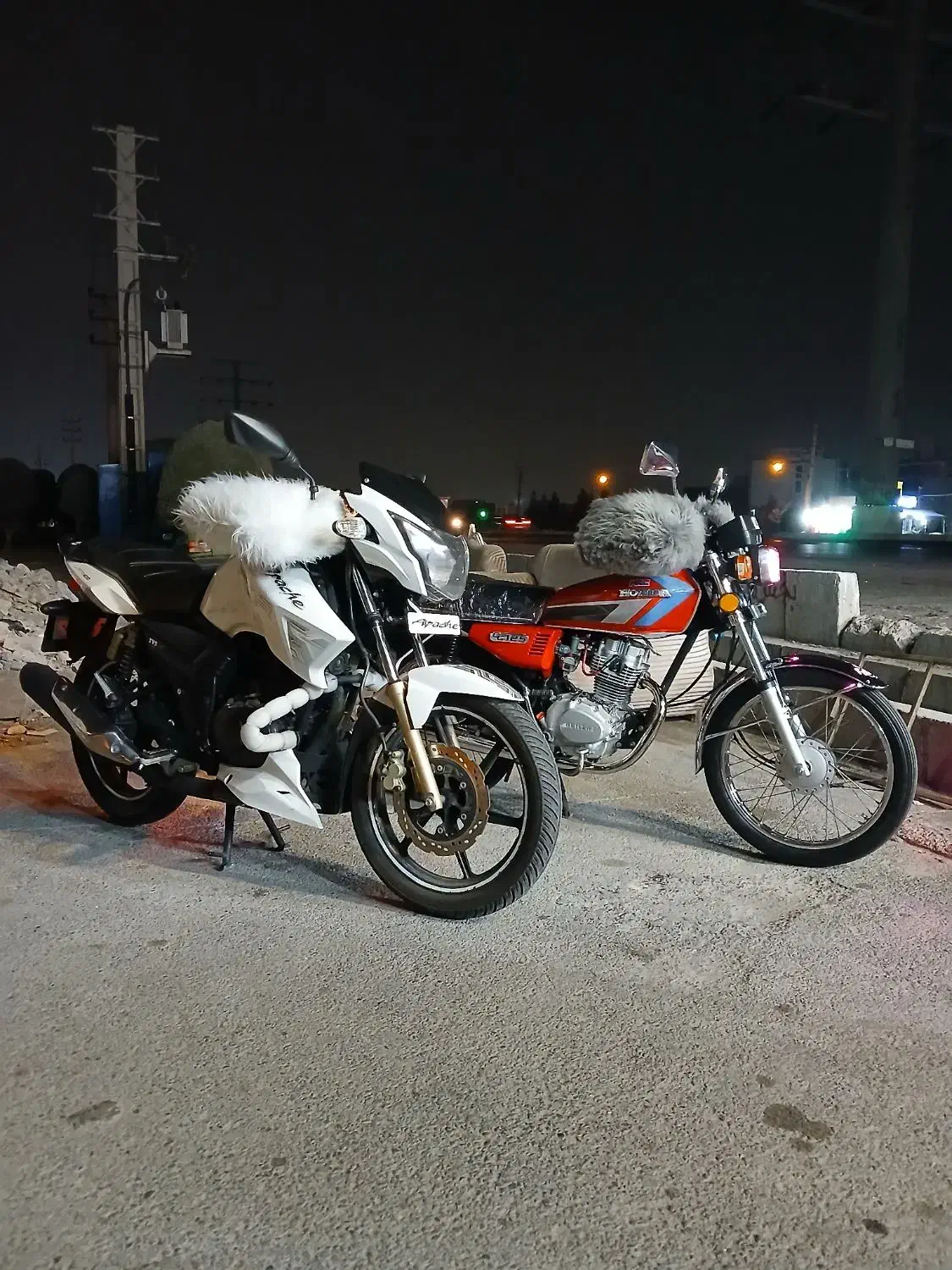 اپاچی ۱۸۰|موتورسیکلت|اندیشه, اندیشه فاز ۱|دیوار