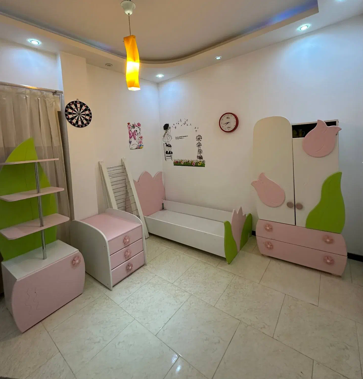 سرویس خواب کودک|تخت و سرویس خواب|نور, |دیوار