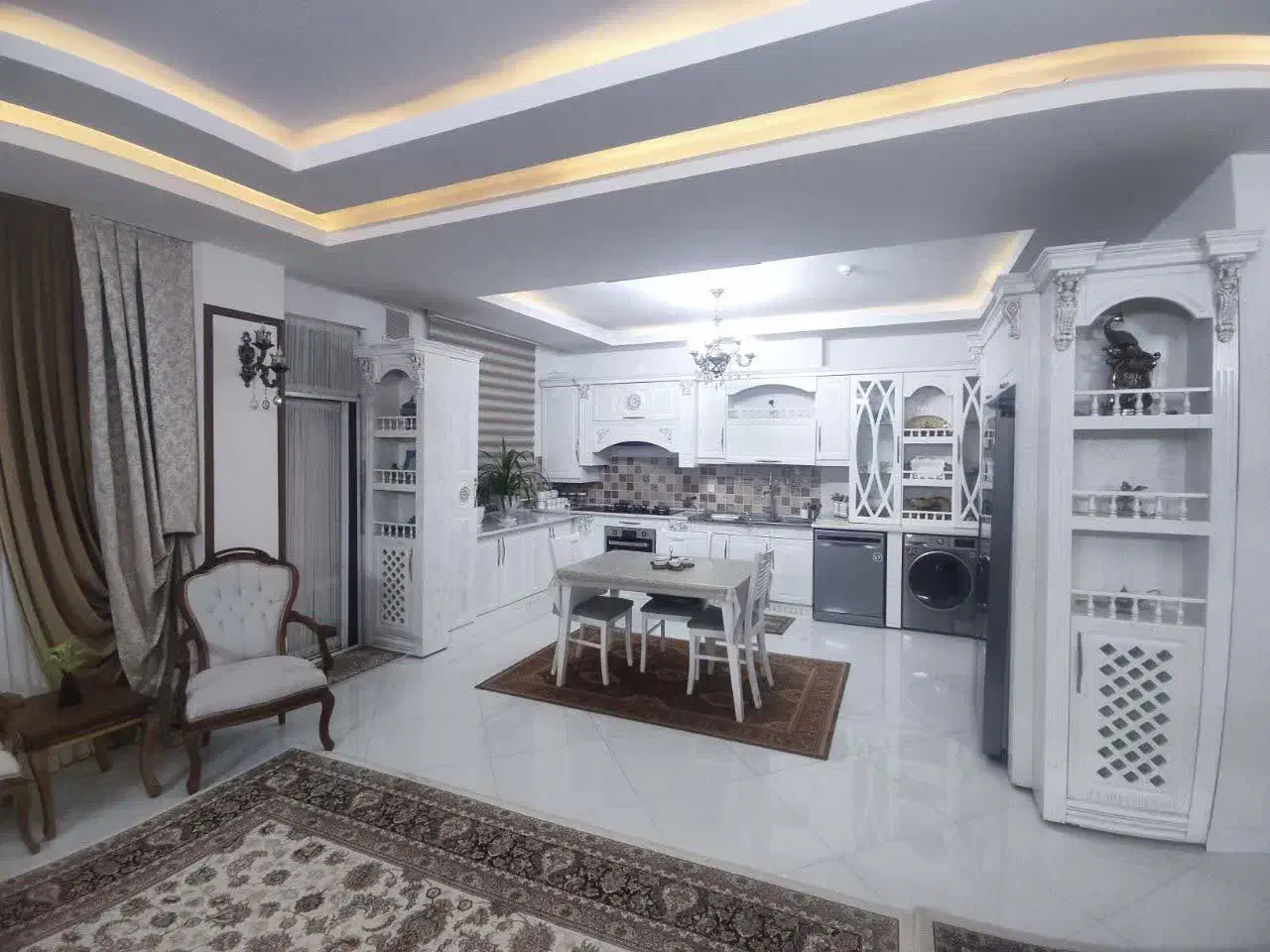 آپارتمان ۱۴۵ متری واقع در خ نور طبقه ۴ جنوبی|فروش آپارتمان|نیشابور, شهرک ولیعصر|دیوار