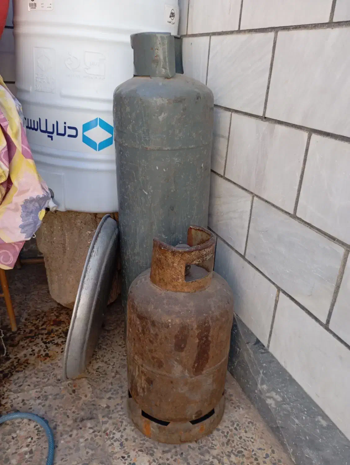 کپسول بزرگ|اجاق گاز و لوازم برقی پختوپز|اهواز, منبع اب|دیوار