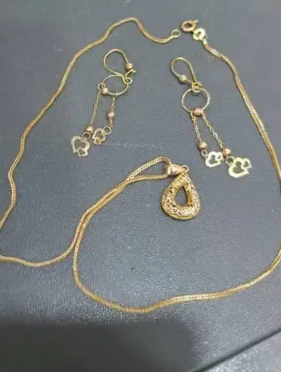 طلا در حد نو|جواهرات|چمران, |دیوار