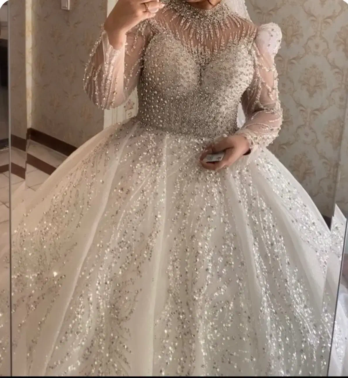 لباس عروس مدل عربی پوشیده|لباس|رباط‌کریم, رباط‌کریم|دیوار