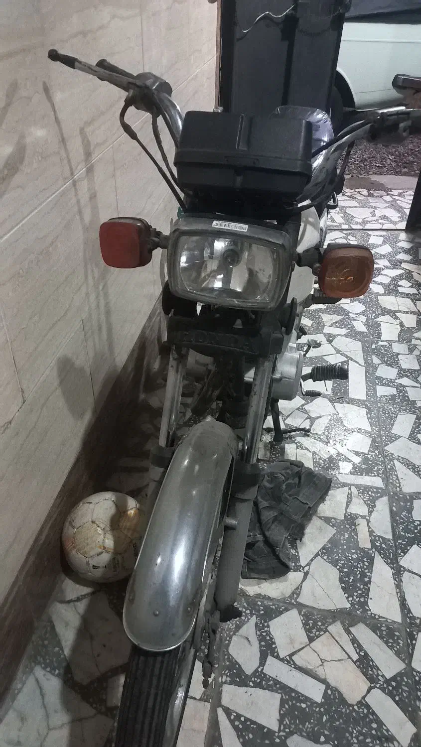 هوندا ۱۲۵ مدل ۸۴|موتورسیکلت|رشت, حومه رشت|دیوار