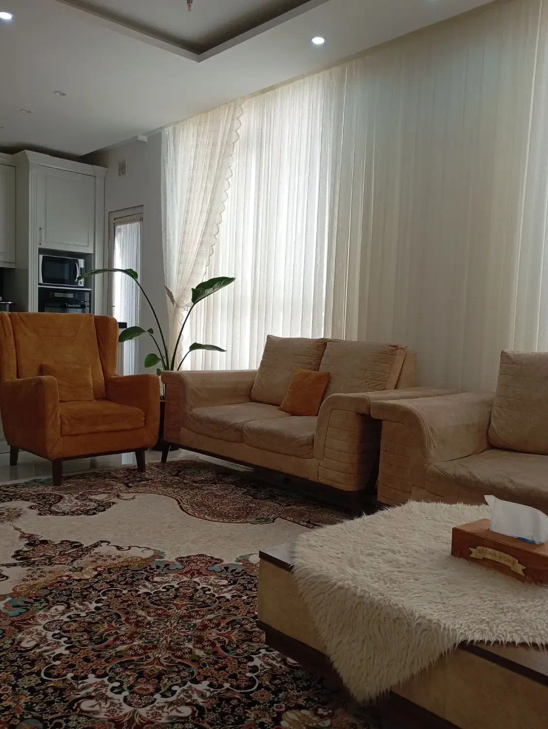 مبل|مبلمان خانگی و میز عسلی|مشهد, چهارچشمه|دیوار