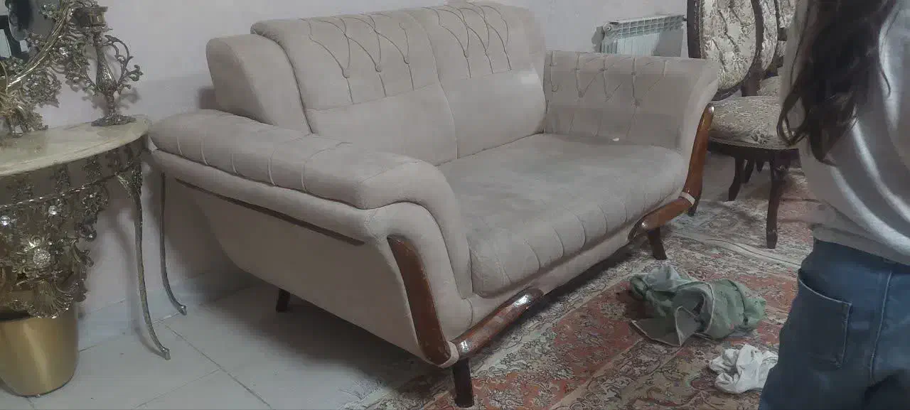 مبل هفت نفره چستر|مبلمان خانگی و میز عسلی|خرمآباد, |دیوار