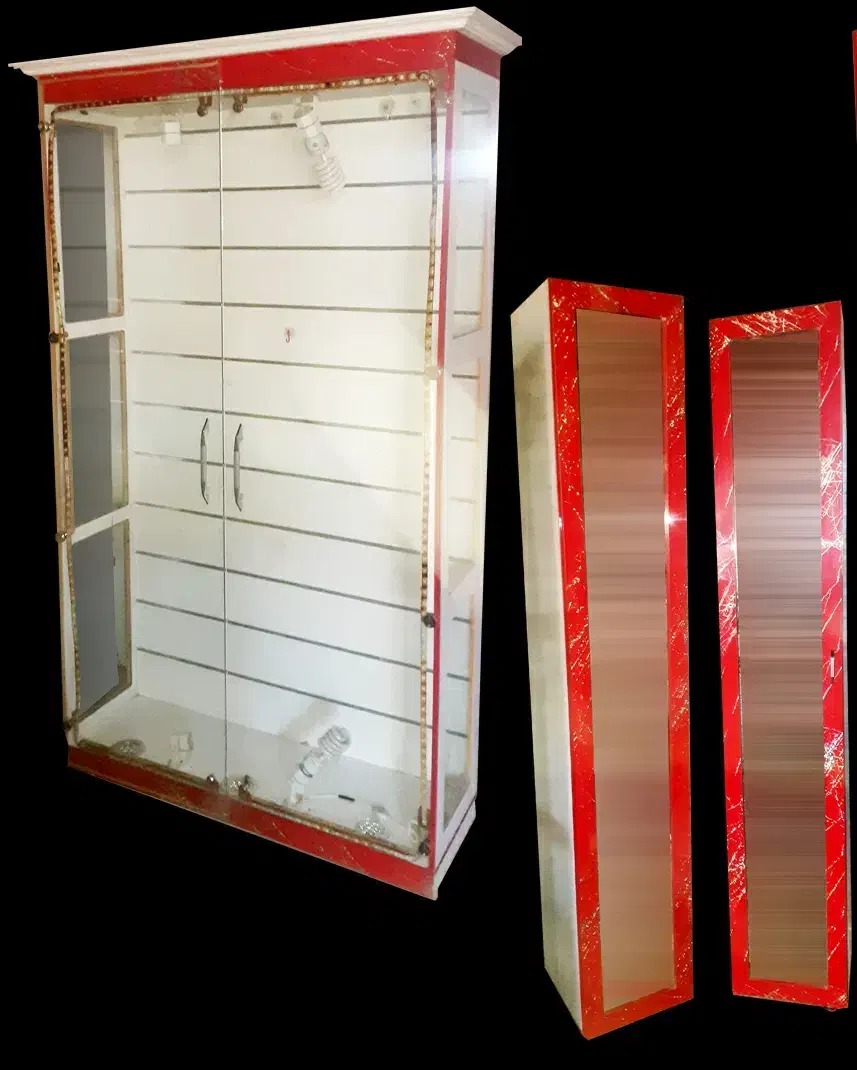 ویترین مغازه قفسه|فروشگاه و مغازه|گلپایگان, |دیوار