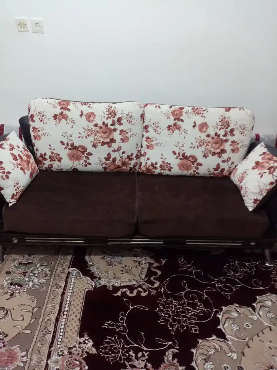 مبل هفت نفره|مبلمان خانگی و میز عسلی|خوش‌رودپی, |دیوار