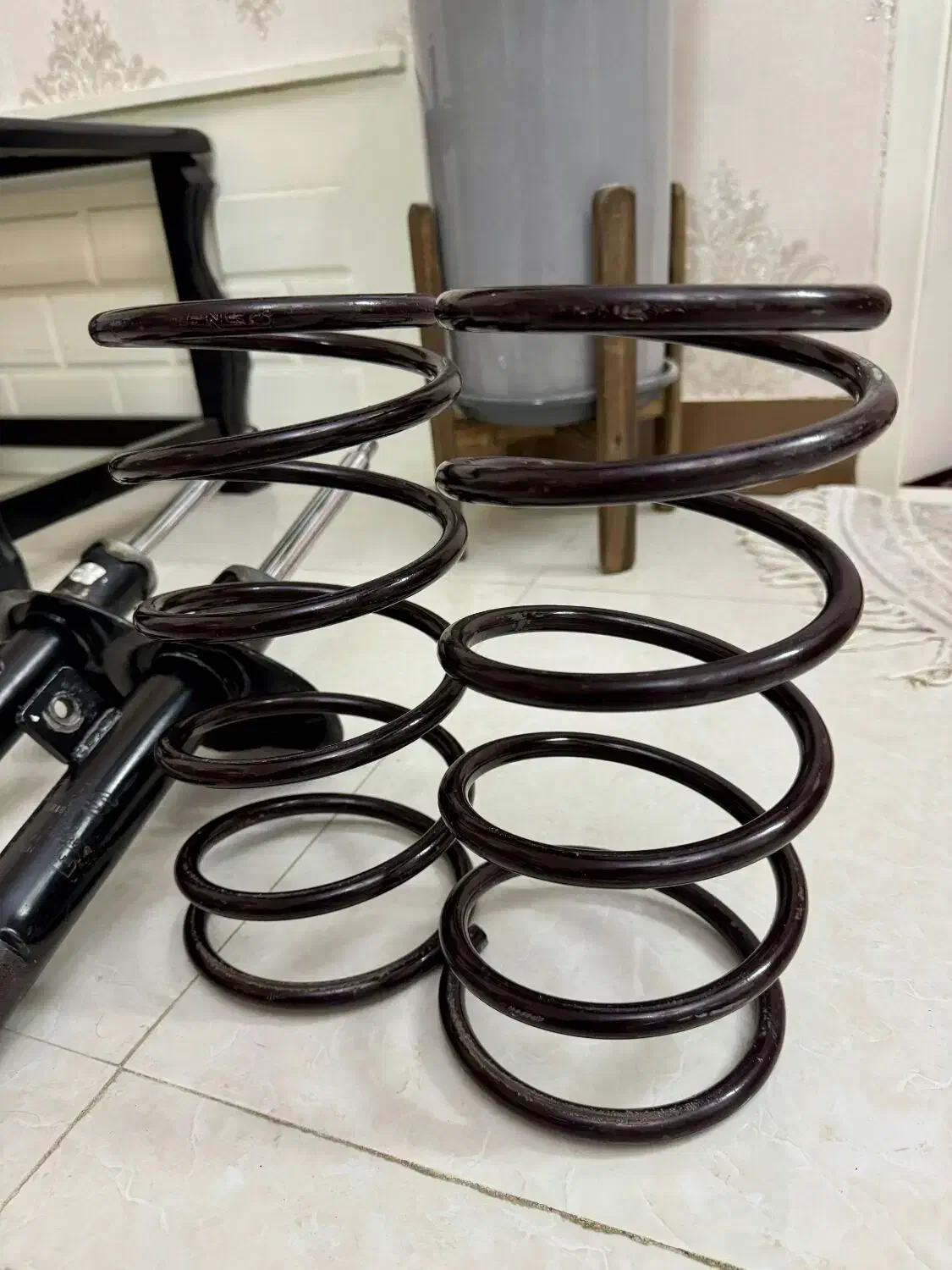 کمک و فنر|قطعات یدکی و لوازم جانبی|خرمآباد, |دیوار