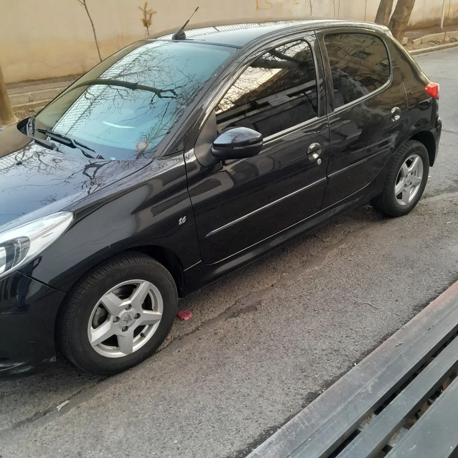 ۲۰۷ مدل ۹۶ استثنایی|خودرو سواری و وانت|تهران, بنی‌هاشم|دیوار