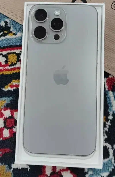 ایفون۱۵ پرومکس|موبایل|کاشان, مفتح|دیوار