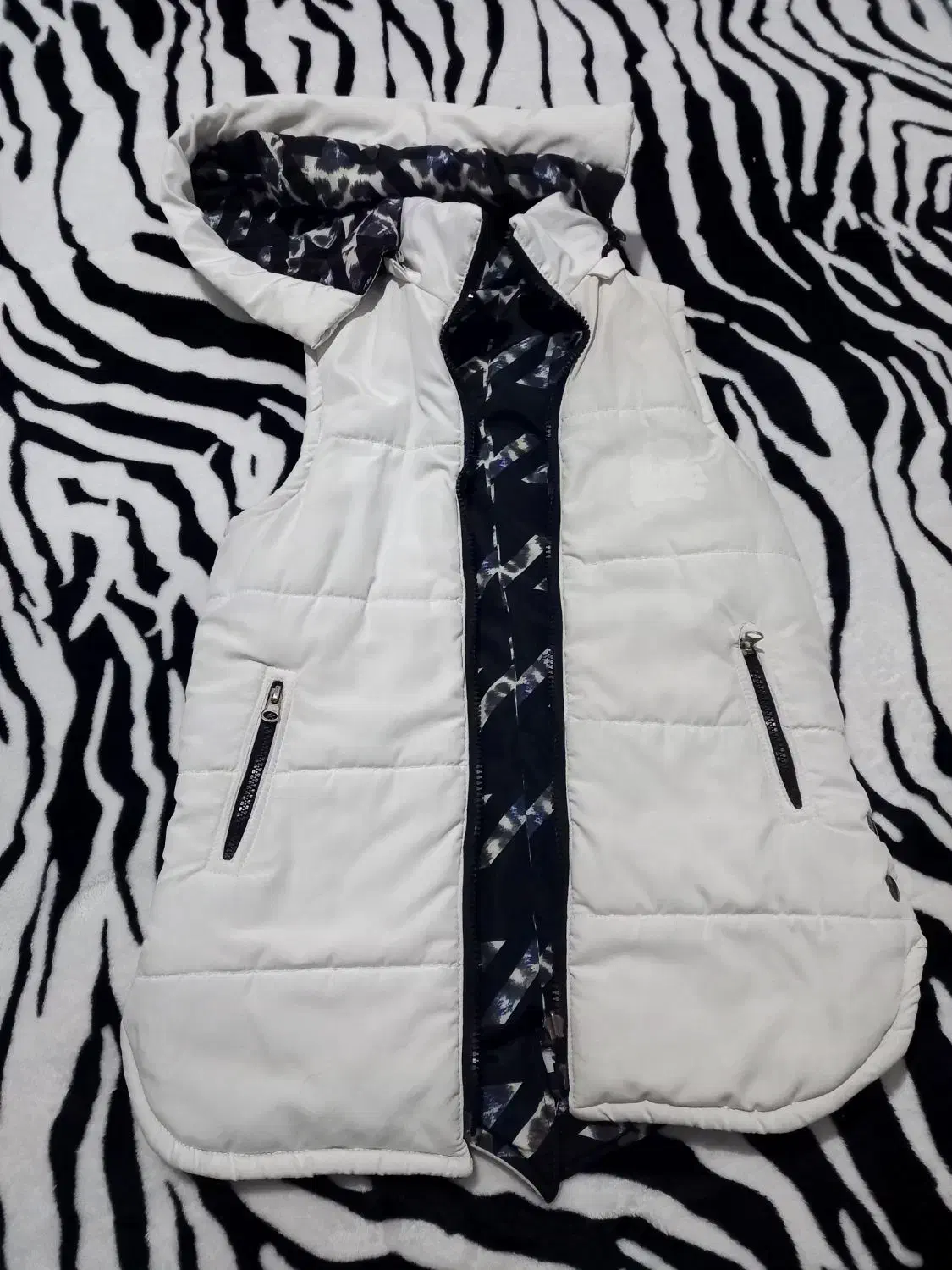 هرچی برداری فقط ۲۰۰تومن،پافر مانتو کفش دامن|لباس|ارومیه, |دیوار