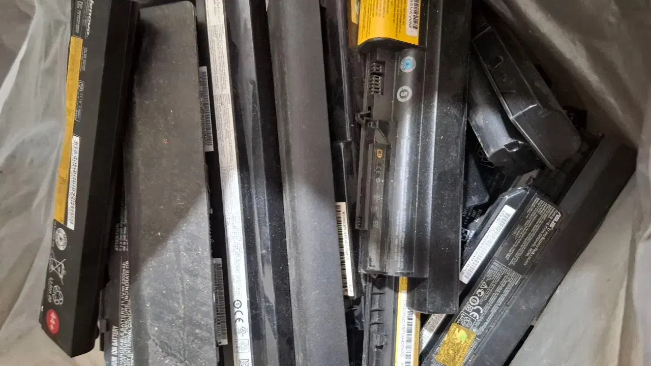 انواع باطری لب تاب|قطعات و لوازم جانبی رایانه|اسلامشهر, شهرک مهدیه|دیوار