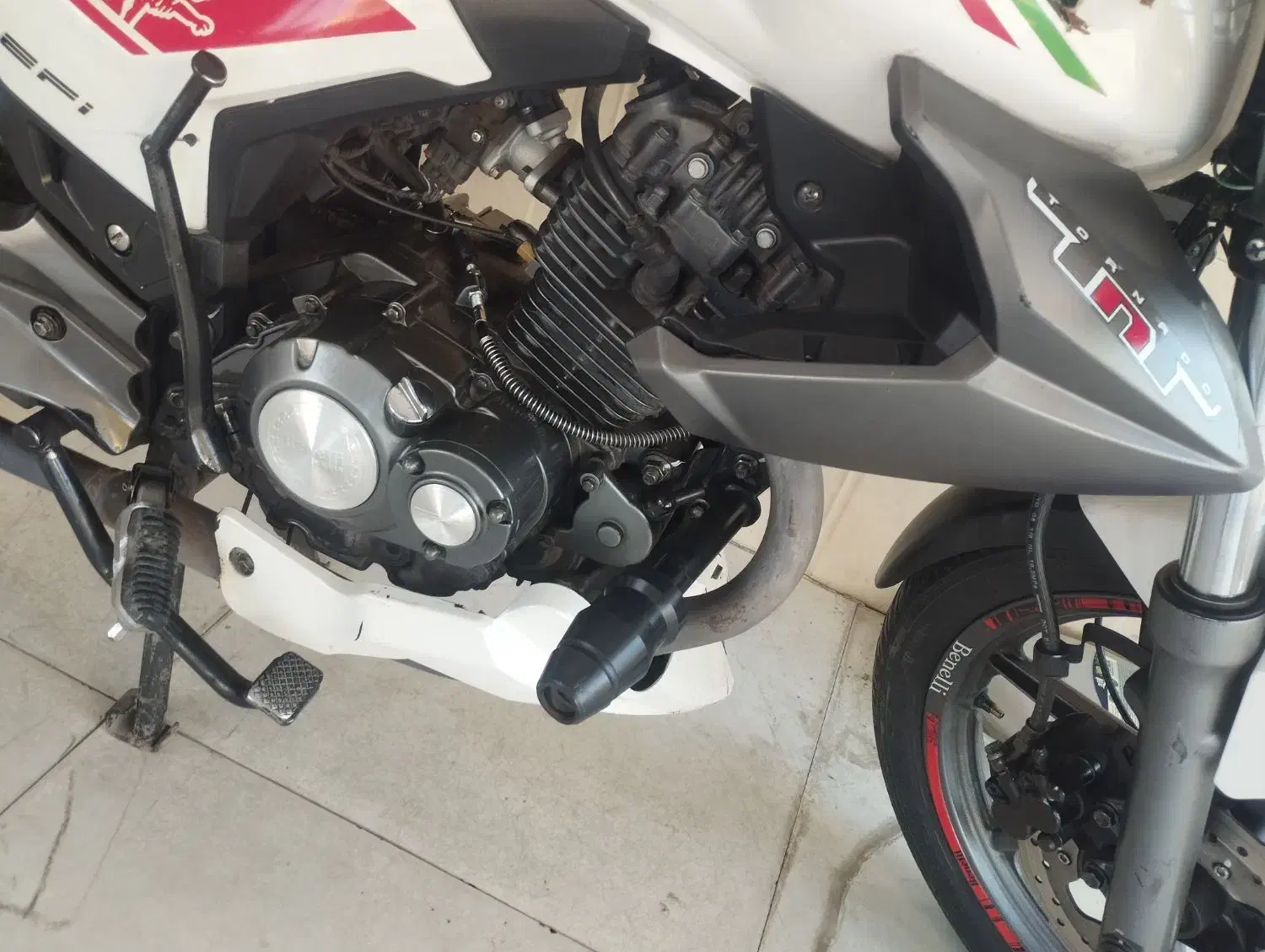 موتور بنلی 150|موتورسیکلت|بروجرد, |دیوار