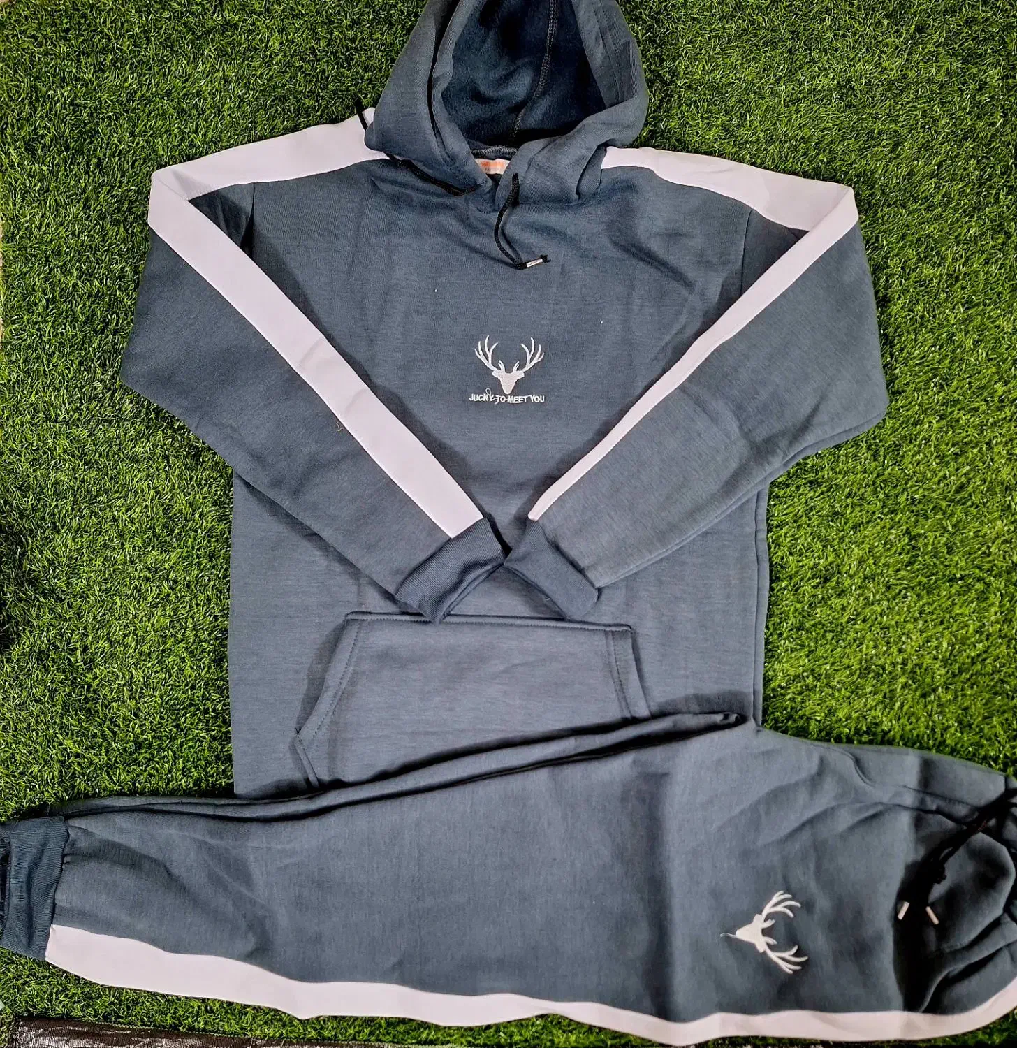 ست هودی شلوار|لباس|اصفهان, ملاصدرا|دیوار