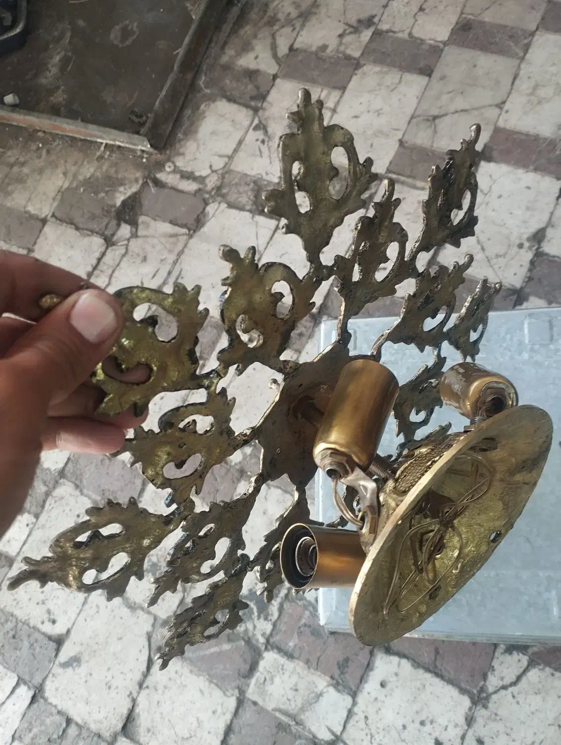 لوستر سقفی آویز برنجی برنزی|لوستر و چراغ آویز|قم, طلاب غیر ایرانی|دیوار