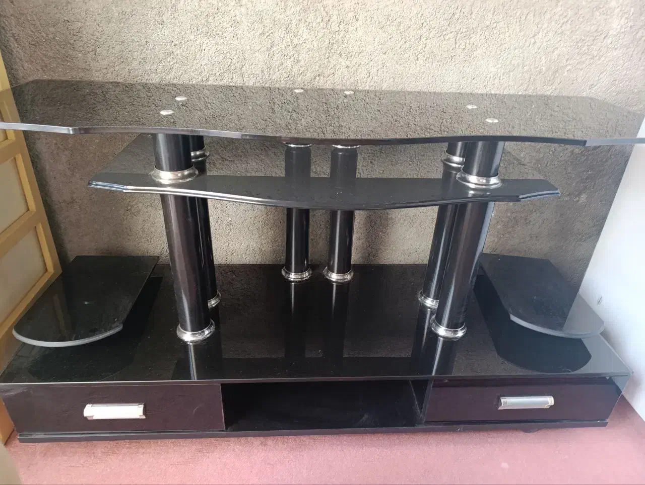 زیر تلویزیون|میز تلویزیون|قروه, |دیوار