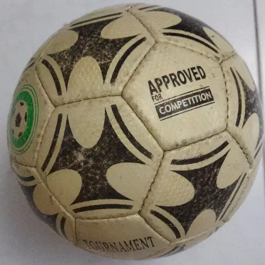 توپ فوتبال چمن|ورزش‌های توپی|ارومیه, |دیوار