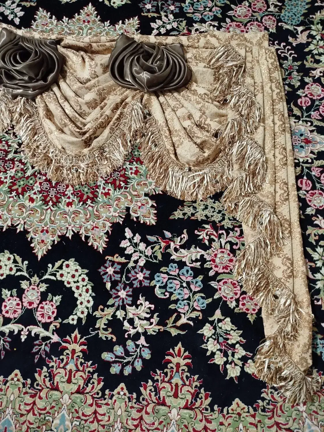 یلان پرده در حد نو  2عدد|پرده، رانر، رومیزی|سیرجان, |دیوار