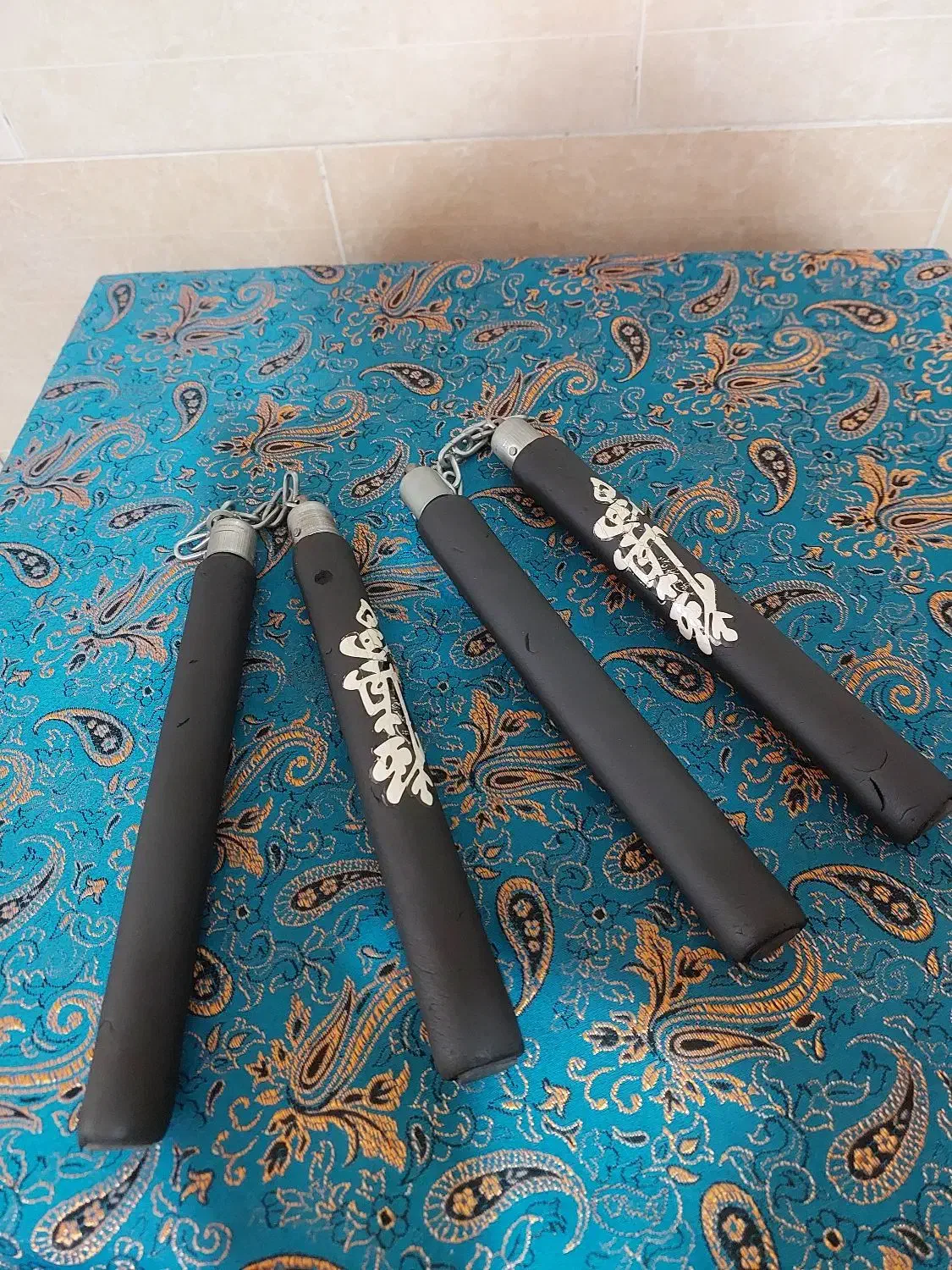 دوعدد نانچیکو|تجهیزات ورزشی|شیراز, کوشک میدان|دیوار