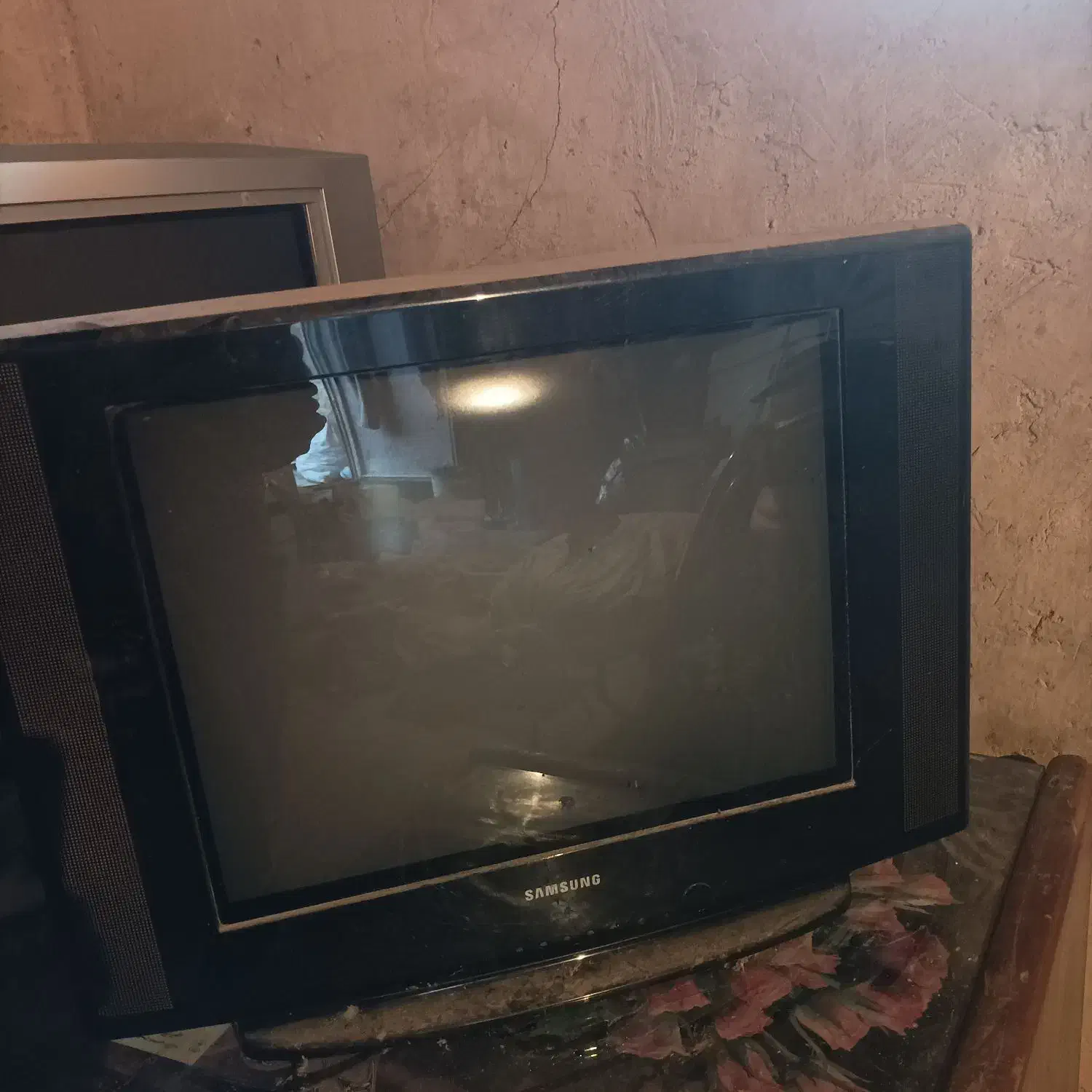 تلویزیون|تلویزیون و پروژکتور|مریوان, |دیوار