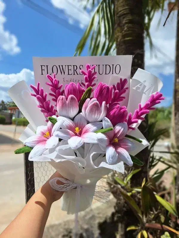 بلک فرایدی شگفت انگیز|گل مصنوعی|فولادشهر, B7|دیوار