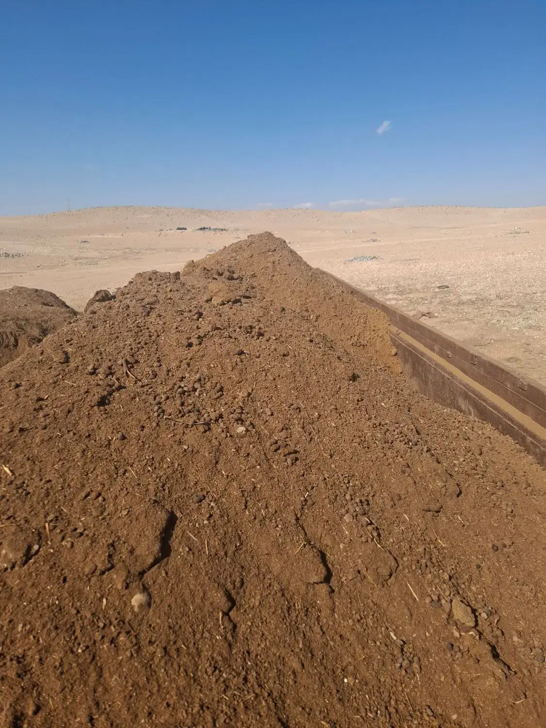 کود حیوانی گاوی گوسفندی مرغ|خدمات باغبانی و درختکاری|مشهد مرغاب, |دیوار