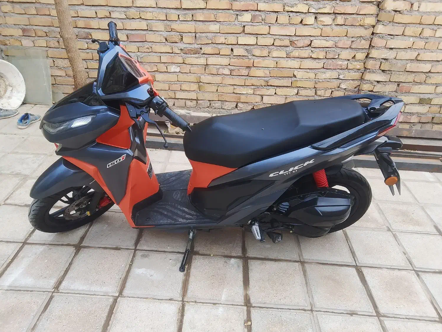 کلیک 150تیز پر|موتورسیکلت|میان ولایت, |دیوار