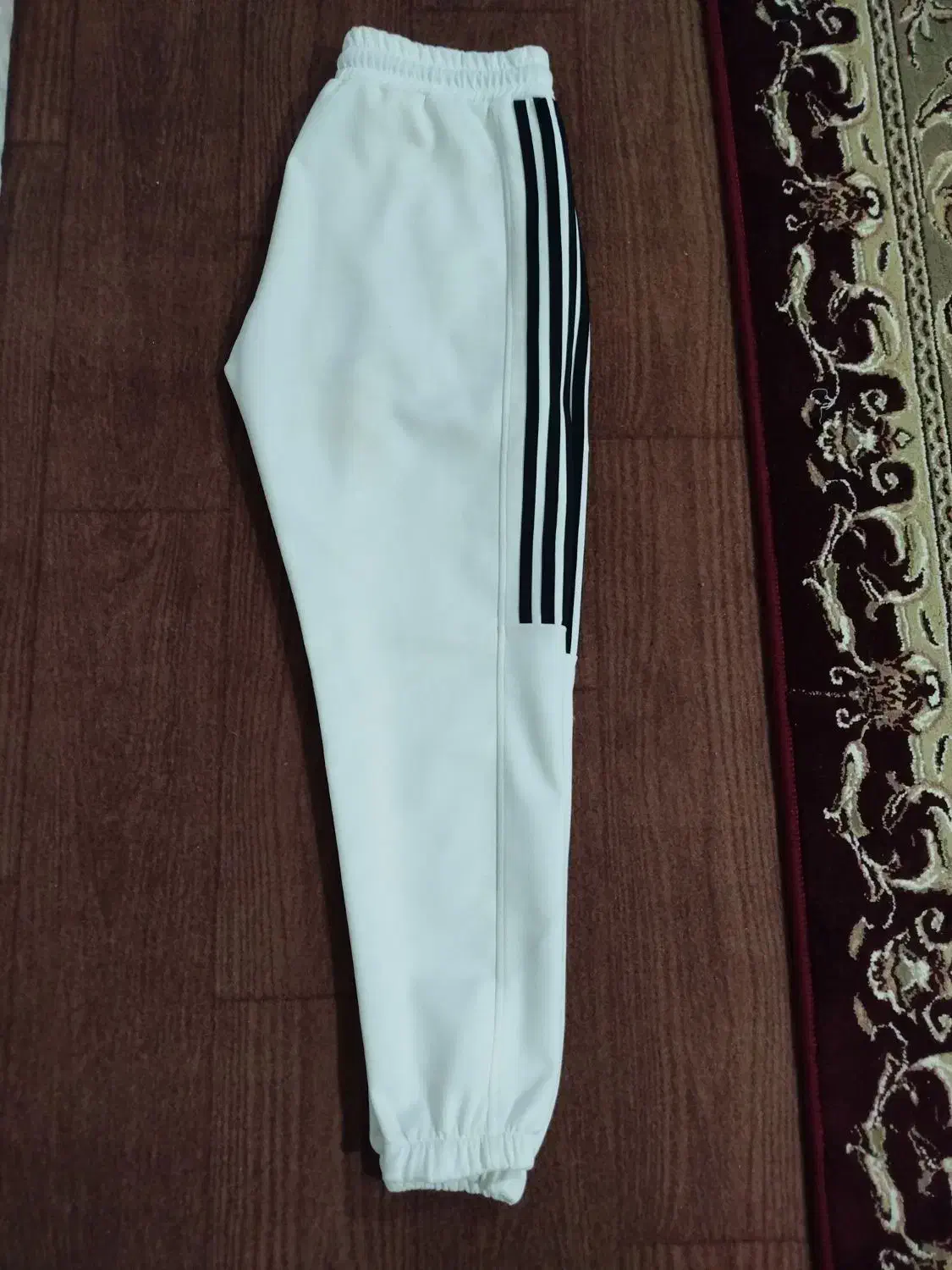 لباس ست|لباس|گرگان, |دیوار