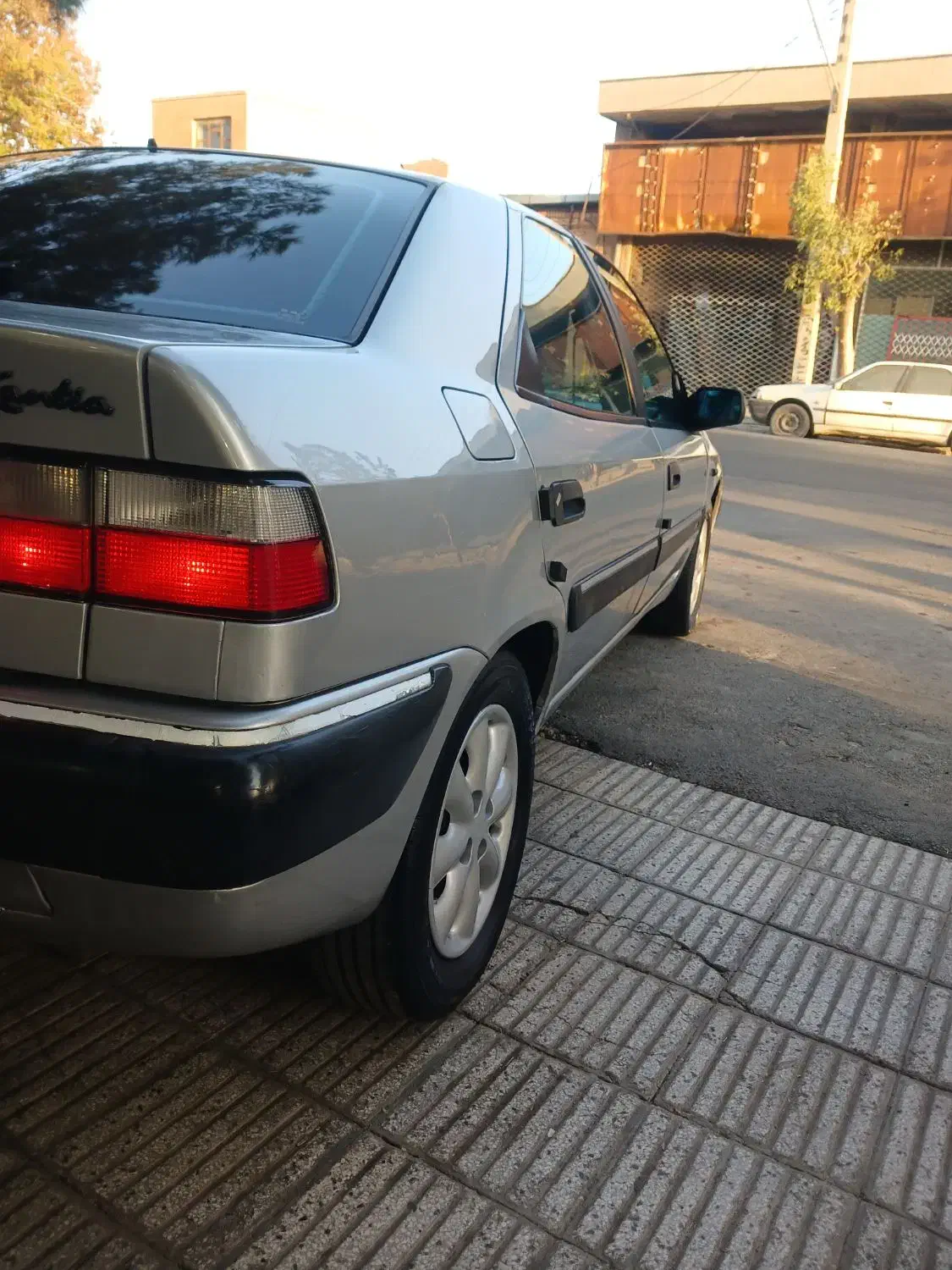 زانتیا مدل ۸۳در حد|خودرو سواری و وانت|دامغان, |دیوار