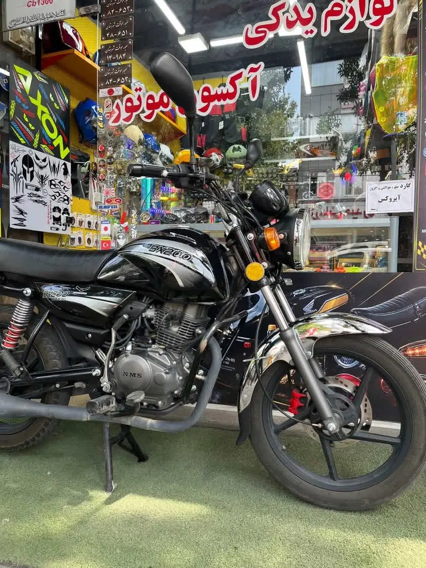 باکسر ۲۰۰ مدل ۱۴۰۴|موتورسیکلت|تبریز, |دیوار