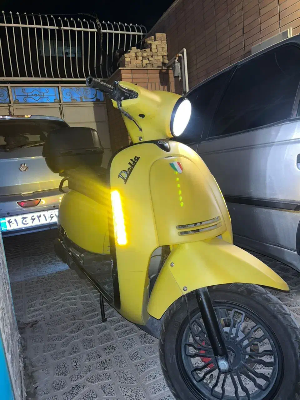 وسپا شاهین موتور|موتورسیکلت|مبارکه, |دیوار