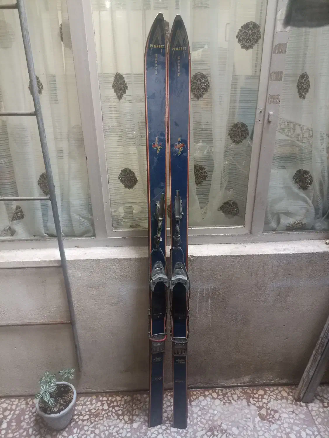 چوب اسکی|ورزش‌های زمستانی|تهران, لویزان|دیوار