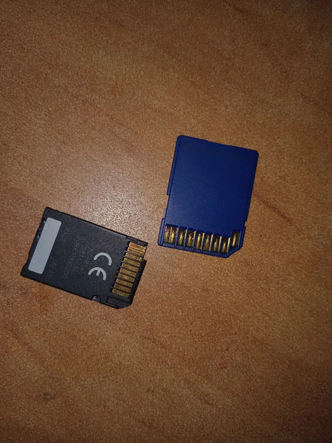 کارت حافظه دوربین معاوضه باپرنده ورادیوضبط|دوربین عکاسی و فیلم‌برداری|مشهد, نوده|دیوار