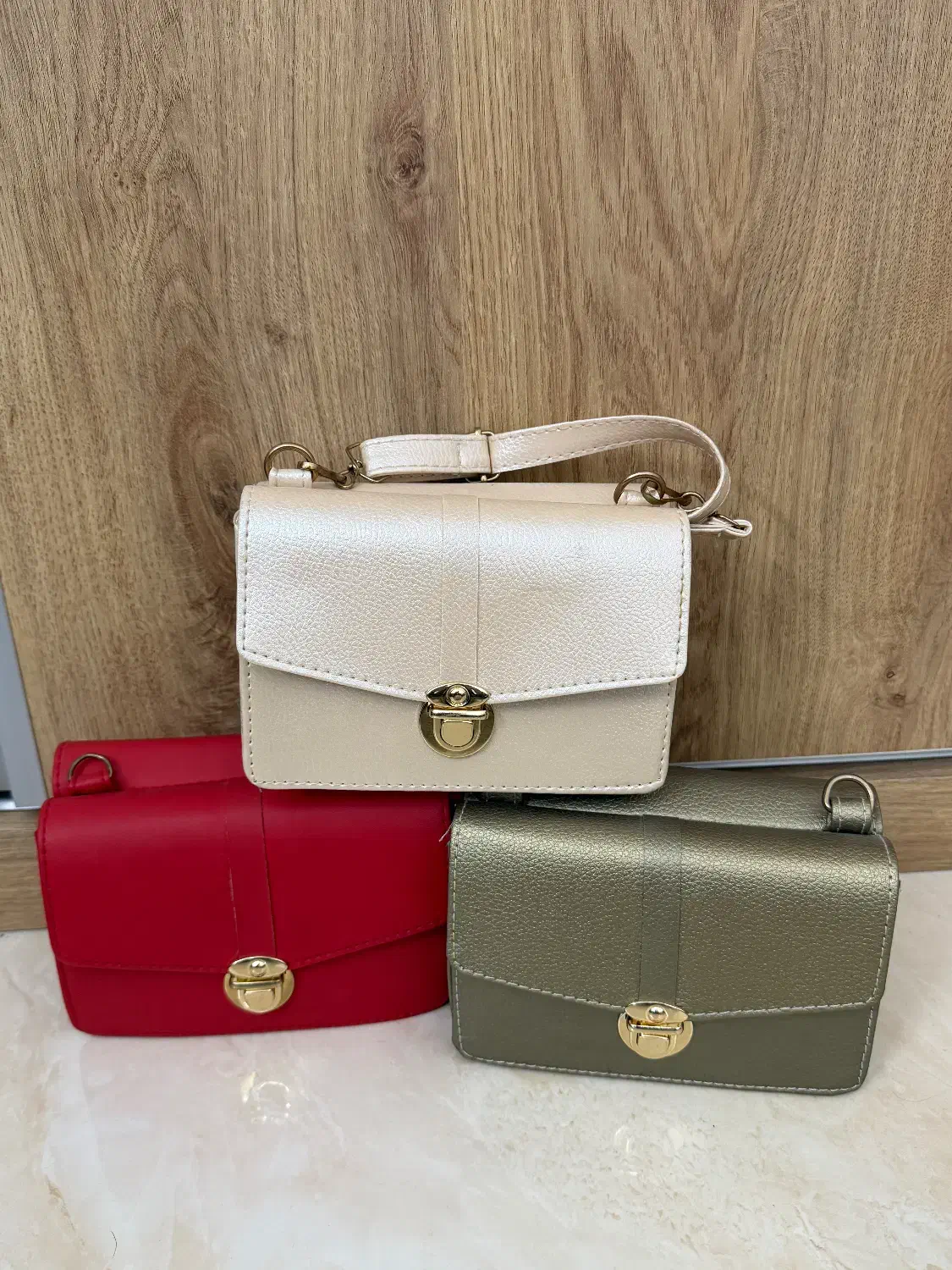 کیف های مجلسی|کیف، کفش، کمربند|سمنان, |دیوار