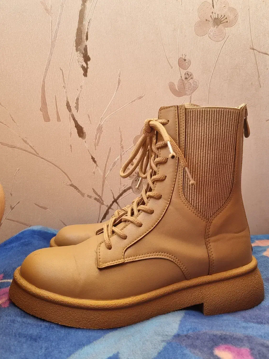 نیم بوت سایز ۳۸/۳۸|کیف، کفش، کمربند|اصفهان, شیخ اشراق|دیوار