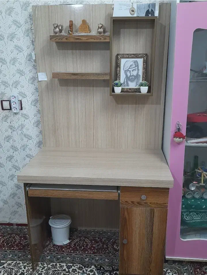 میز کامپیوتر ، تحریر  دکور دار|میز تحریر و کامپیوتر|تربت‌حیدریه, منصوریه|دیوار