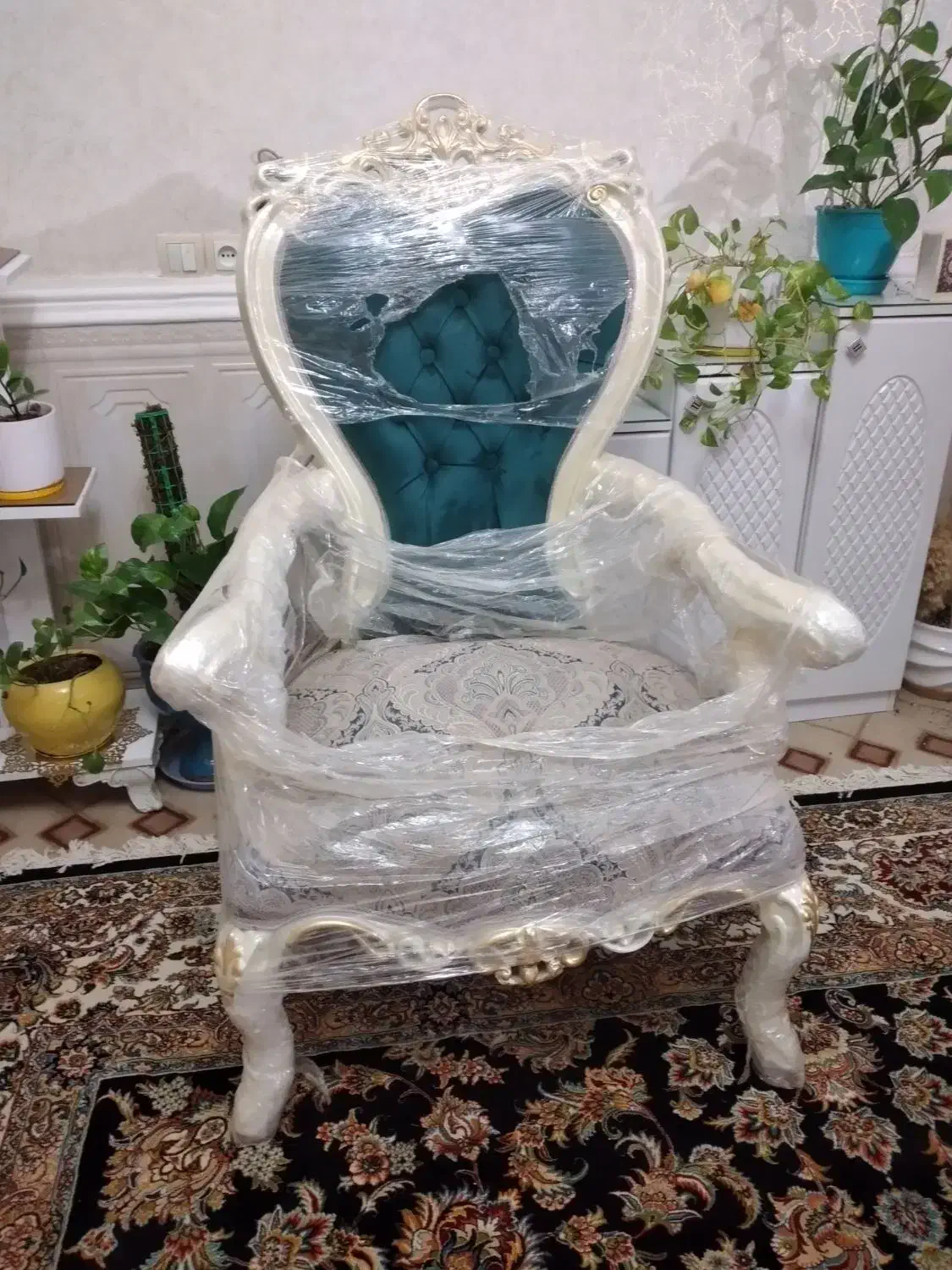 ۷ نفره کاملا نو پلمپ|مبلمان خانگی و میز عسلی|زابل, |دیوار