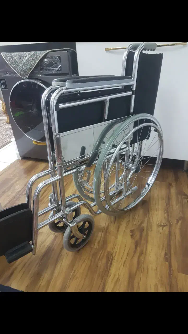 ویلچر خارجی|آرایشی، بهداشتی، درمانی|مشهد, فاطمیه|دیوار