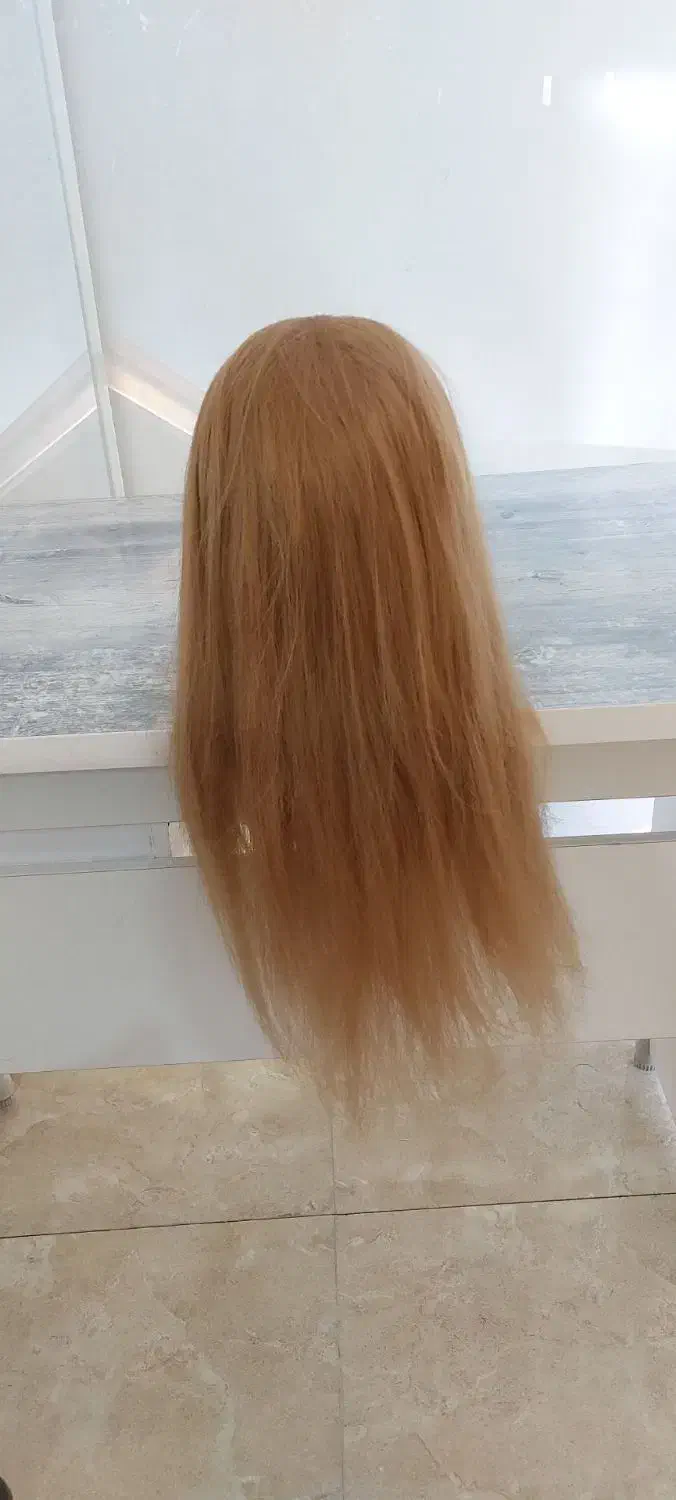 کله مانکن|آرایشگاه و سالن‌های زیبایی|کنگاور, |دیوار