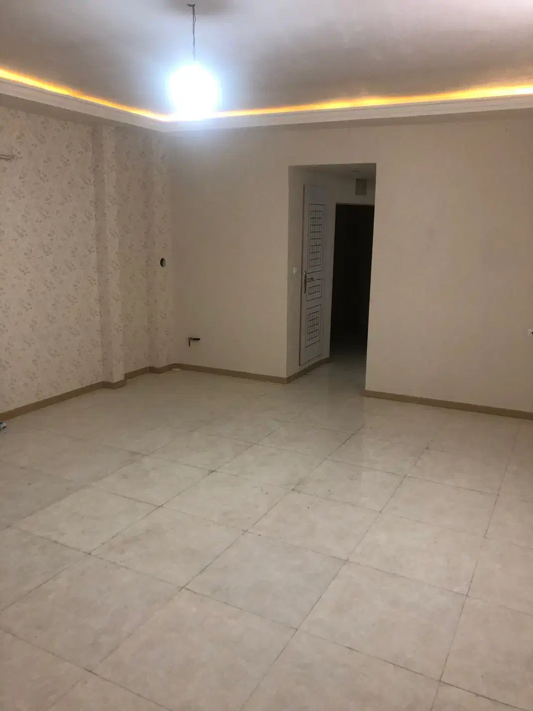 ۸۰متراپارتمان باهوایی و پارکینگ شهرک حجت توس۴۱|فروش آپارتمان|مشهد, توس (بلوار توس)|دیوار